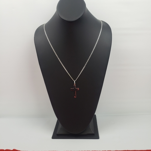 925 sterling silver cross pendant and 925 silver chain - Picture 12 of 13
